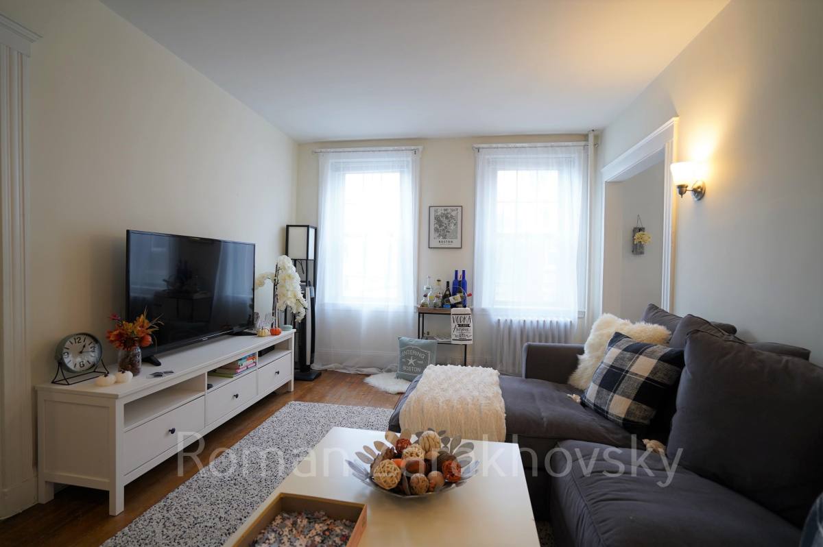 Apartment for rent at 1850 Commonwealth Ave #54A, Brighton, MA 02135
