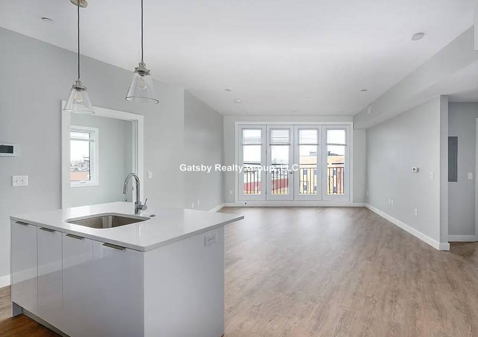 Apartment for rent at 44-48 Medford St #304, Somerville, MA 02143