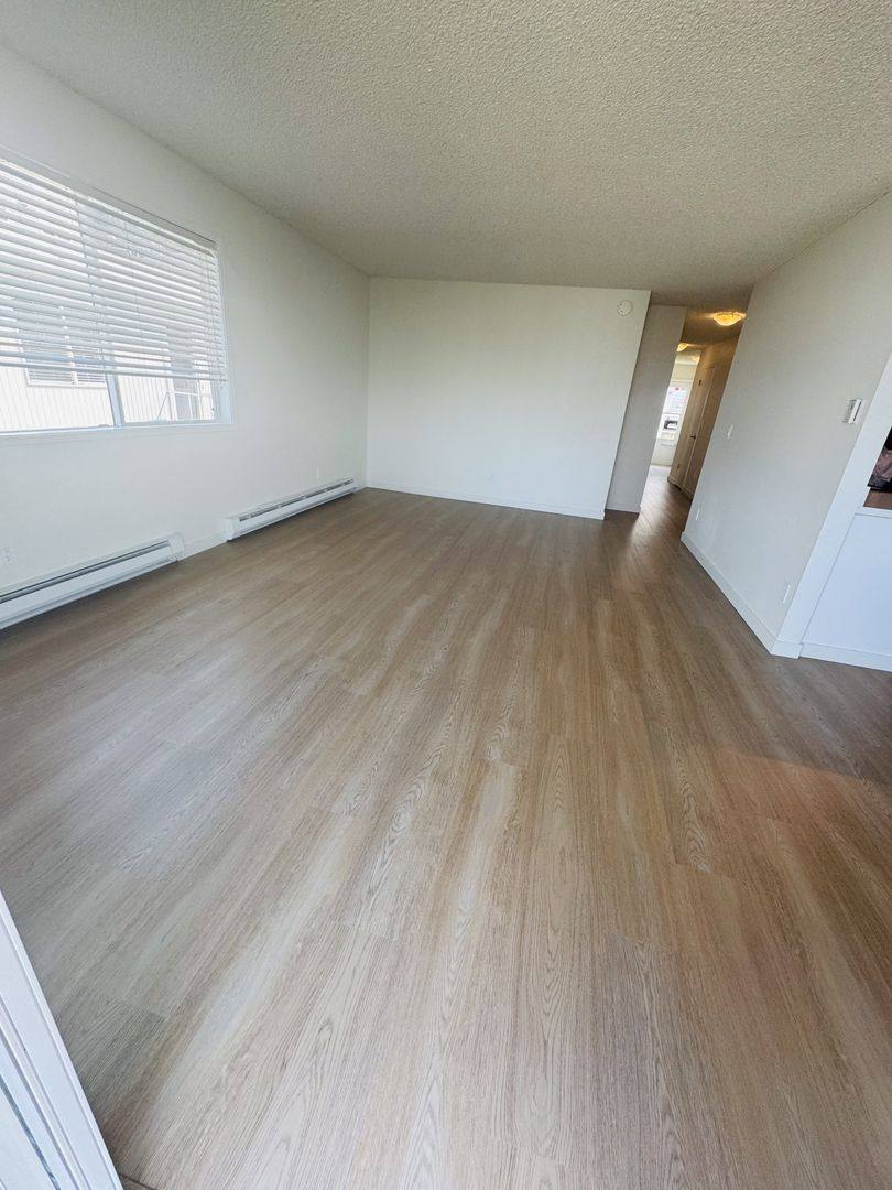 Apartment for rent at 490 S State St, Bellingham, WA 98225