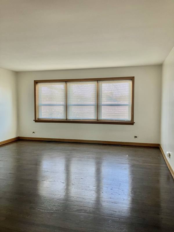 Apartment for rent at 1345 S Mannheim Rd #1N, Westchester, IL 60154