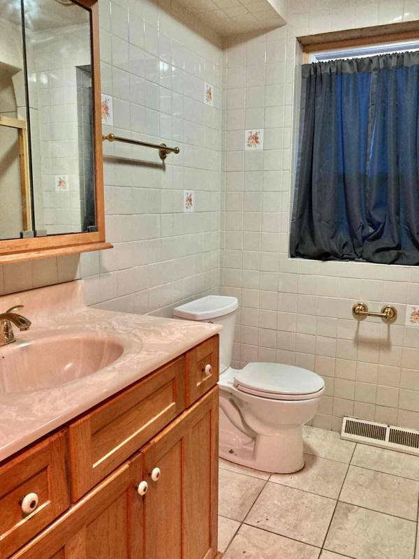 Apartment for rent at 1345 S Mannheim Rd #1N, Westchester, IL 60154