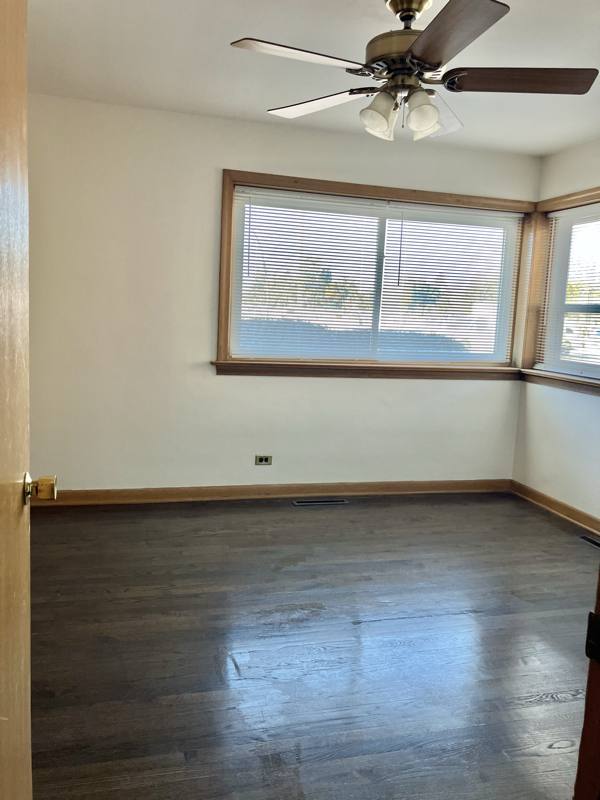 Apartment for rent at 1345 S Mannheim Rd #1N, Westchester, IL 60154