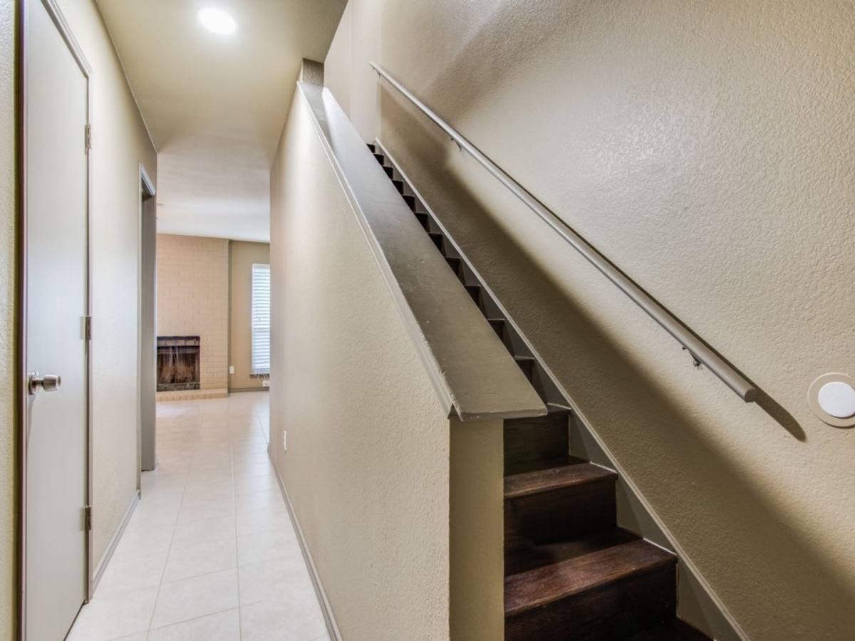 Apartment for rent at 7716-7718 Sable Lane, North Richland Hills, TX 76182