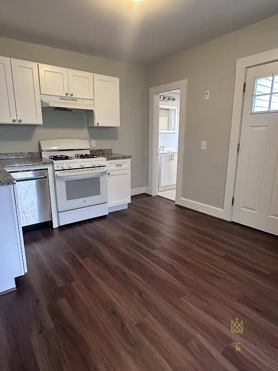 Apartment for rent at 27 McKenn St #1, Waltham, MA 02453