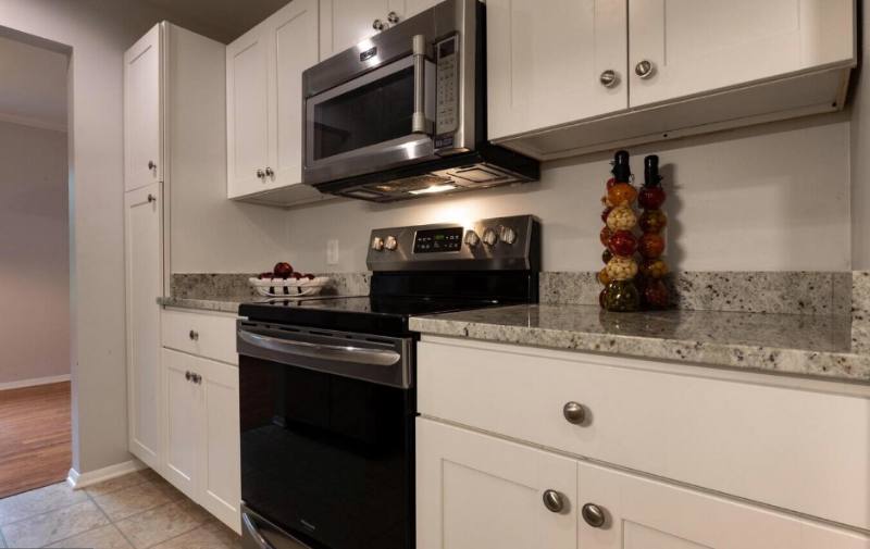 Apartment for rent at 7903 Coriander Dr #102, Gaithersburg, MD 20879