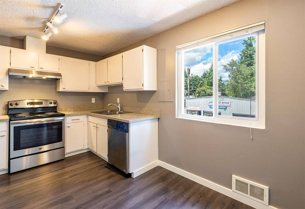 Apartment for rent at 9556 Sand Point Way NE, Seattle, WA 98115