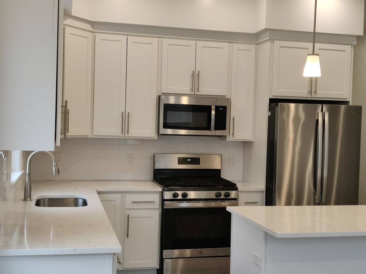 Apartment for rent at 135 Franklin St #1, Allston, MA 02134