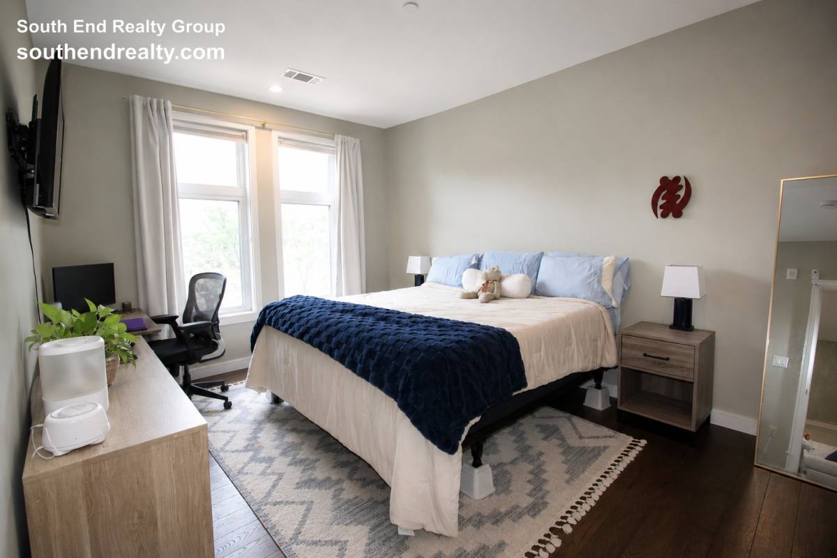 Apartment for rent at 45 Burnett #206, Jamaica Plain, MA 02130