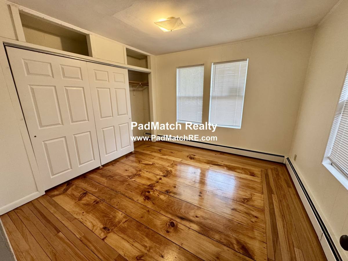 Apartment for rent at 219 Charlton St #1, Southbridge, MA 01550