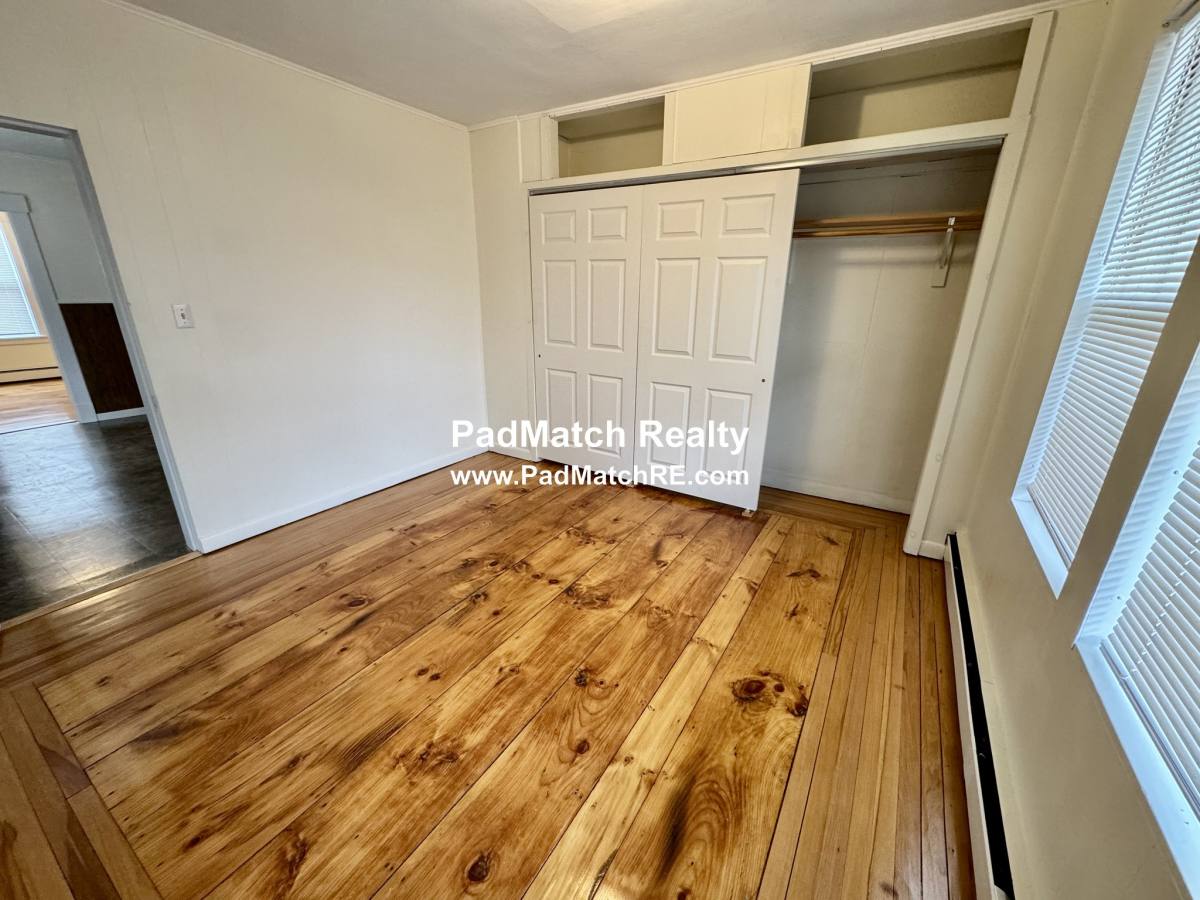 Apartment for rent at 219 Charlton St #1, Southbridge, MA 01550