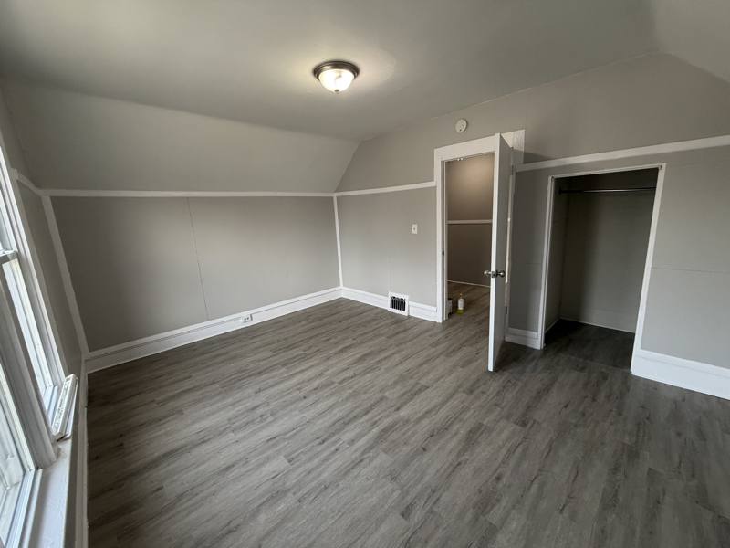 Apartment for rent at 600 18th St, Bay City, MI 48708