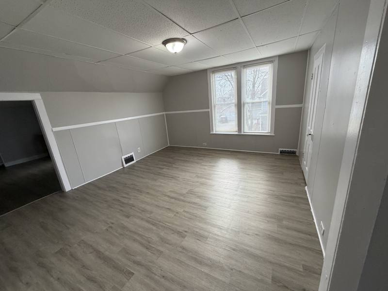 Apartment for rent at 600 18th St, Bay City, MI 48708