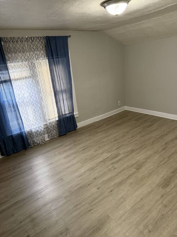 Apartment for rent at 600 18th St, Bay City, MI 48708