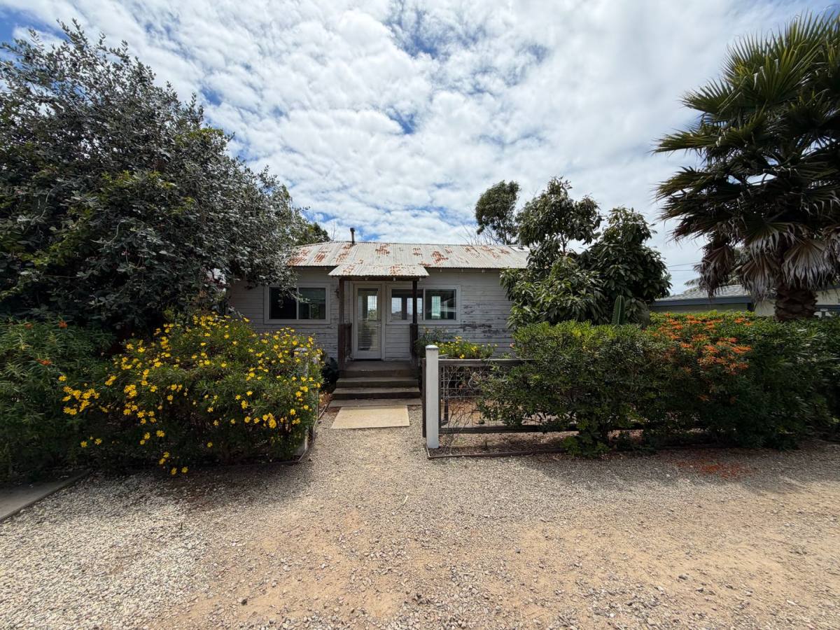 House for rent at 4253 Carpinteria Ave, Carpinteria, CA 93013