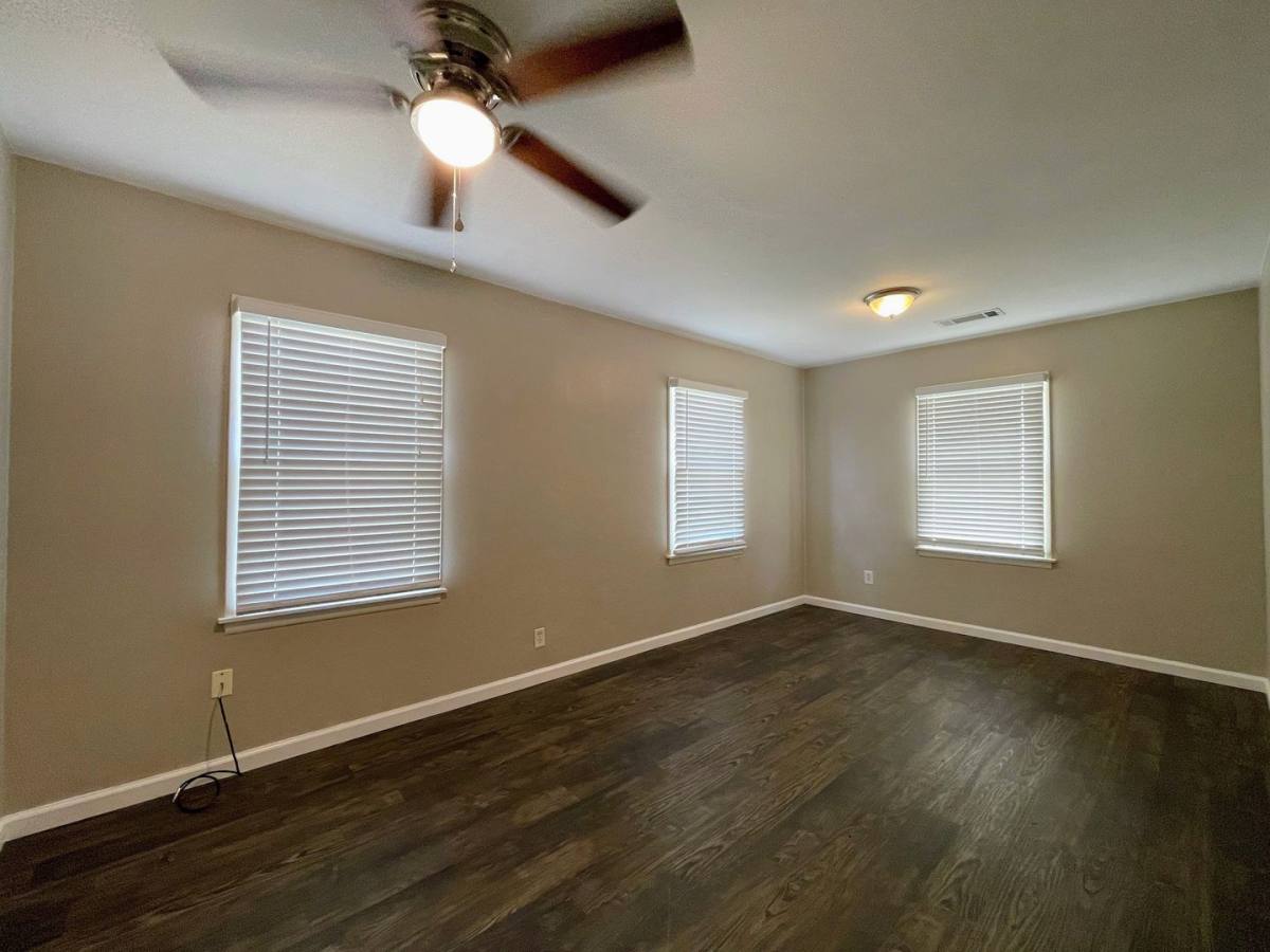 House for rent at 2109 42nd St, Snyder, TX 79549