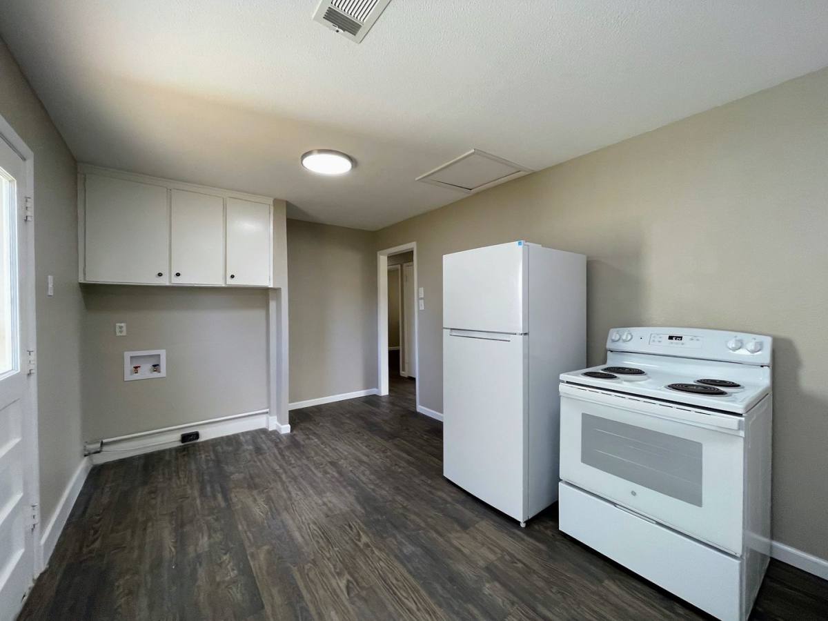 House for rent at 2109 42nd St, Snyder, TX 79549