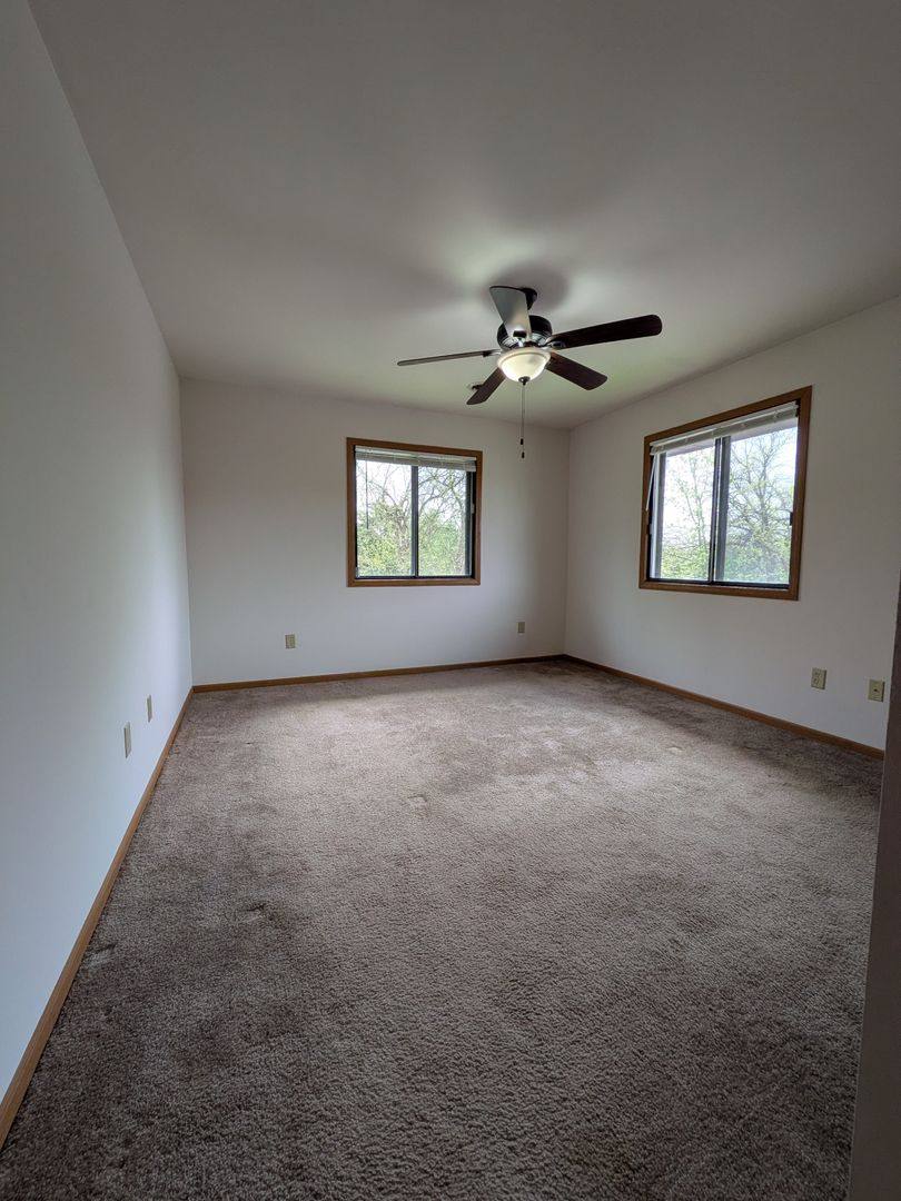 Apartment for rent at 2615 Morningside Dr, Crown Point, IN 46307