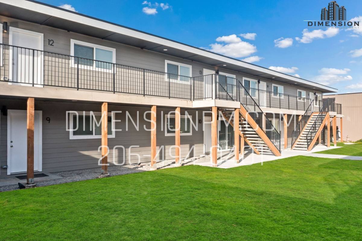 Apartment for rent at 3815 Tacoma Ave S, Tacoma, WA 98418