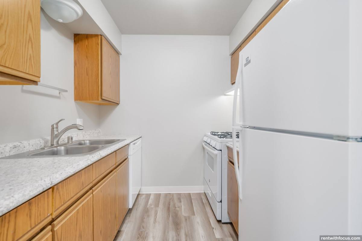 Apartment for rent at Lombard Ridge, 1740- 1750 Lombard Ave, Oshkosh, WI 54902