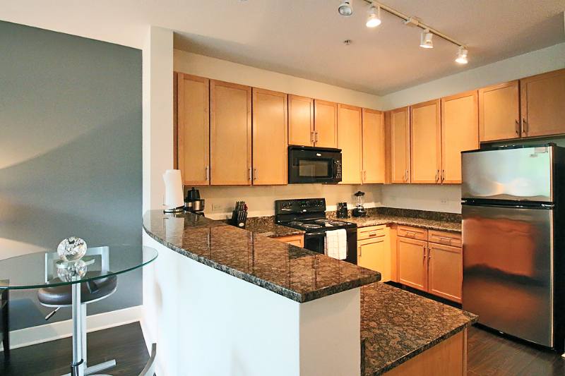 Apartment for rent at 871 S Clark St, Chicago, IL 60605