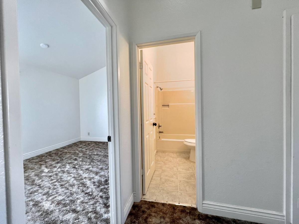 Apartment for rent at 805 S St, Hollister, CA 95023