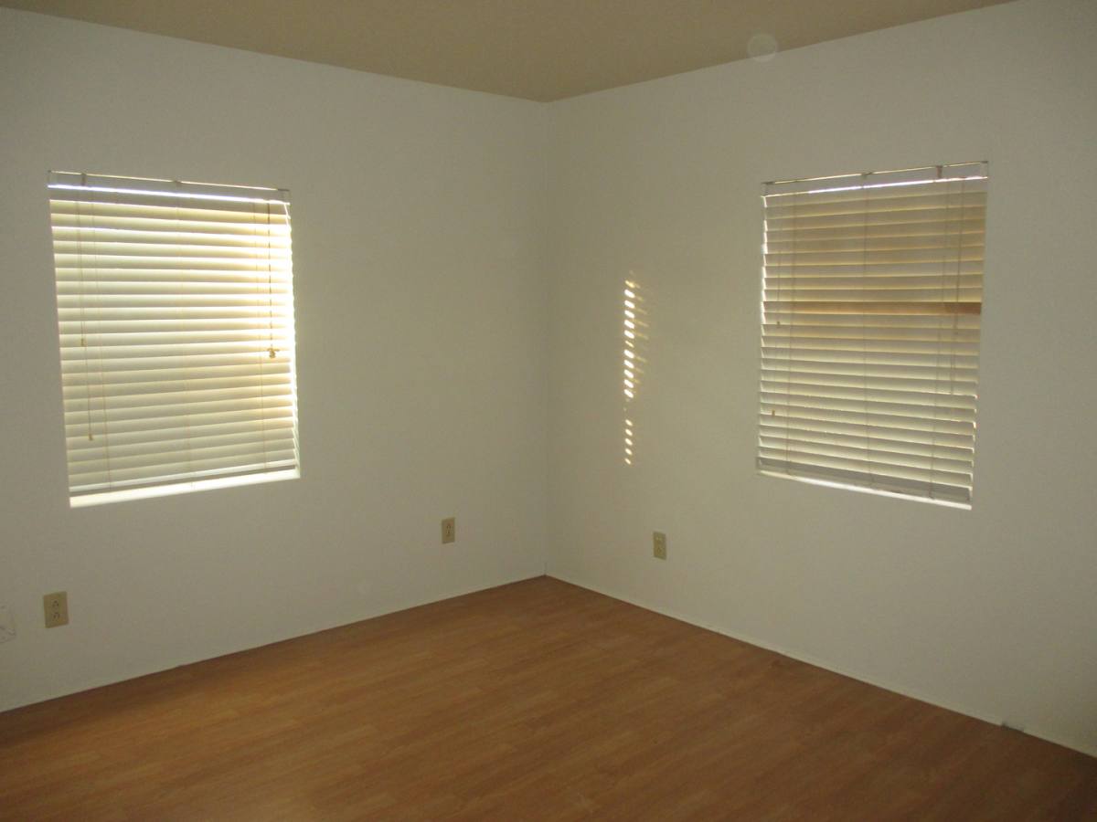 House for rent at 645 E St, Los Banos, CA 93635