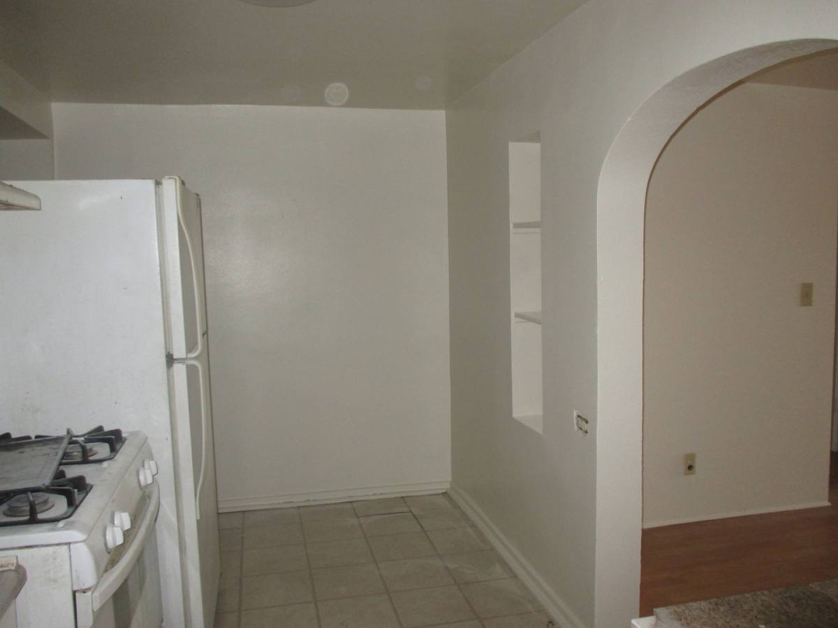 House for rent at 645 E St, Los Banos, CA 93635