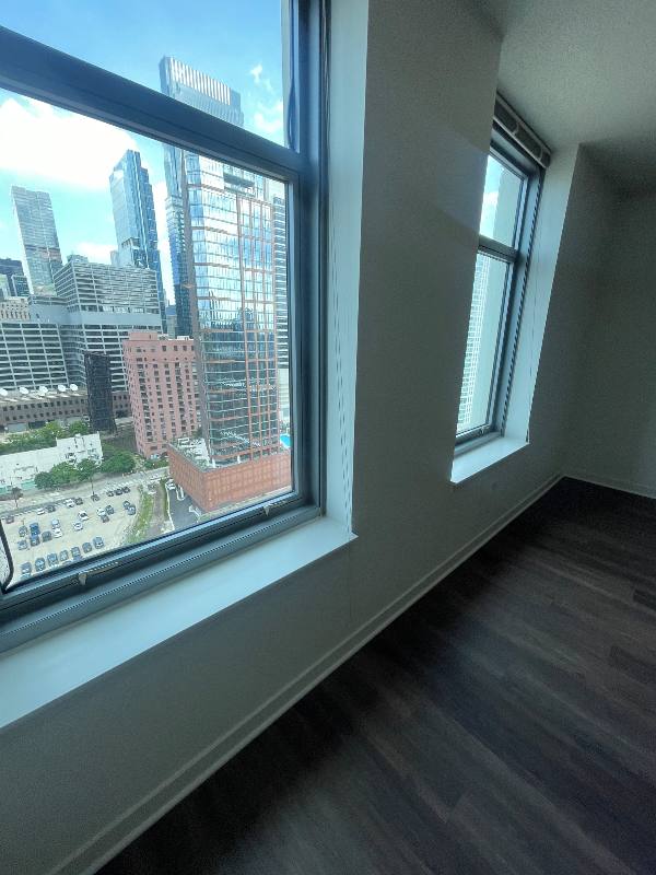 Apartment for rent at 579 W Kinzie, Chicago, IL 60654
