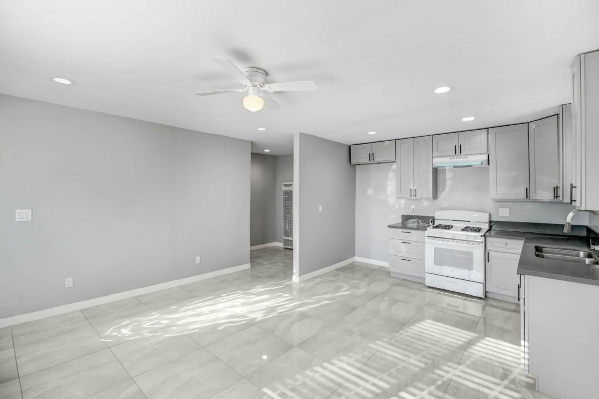 Apartment for rent at 4848 Doane Ave, Riverside, CA 92505