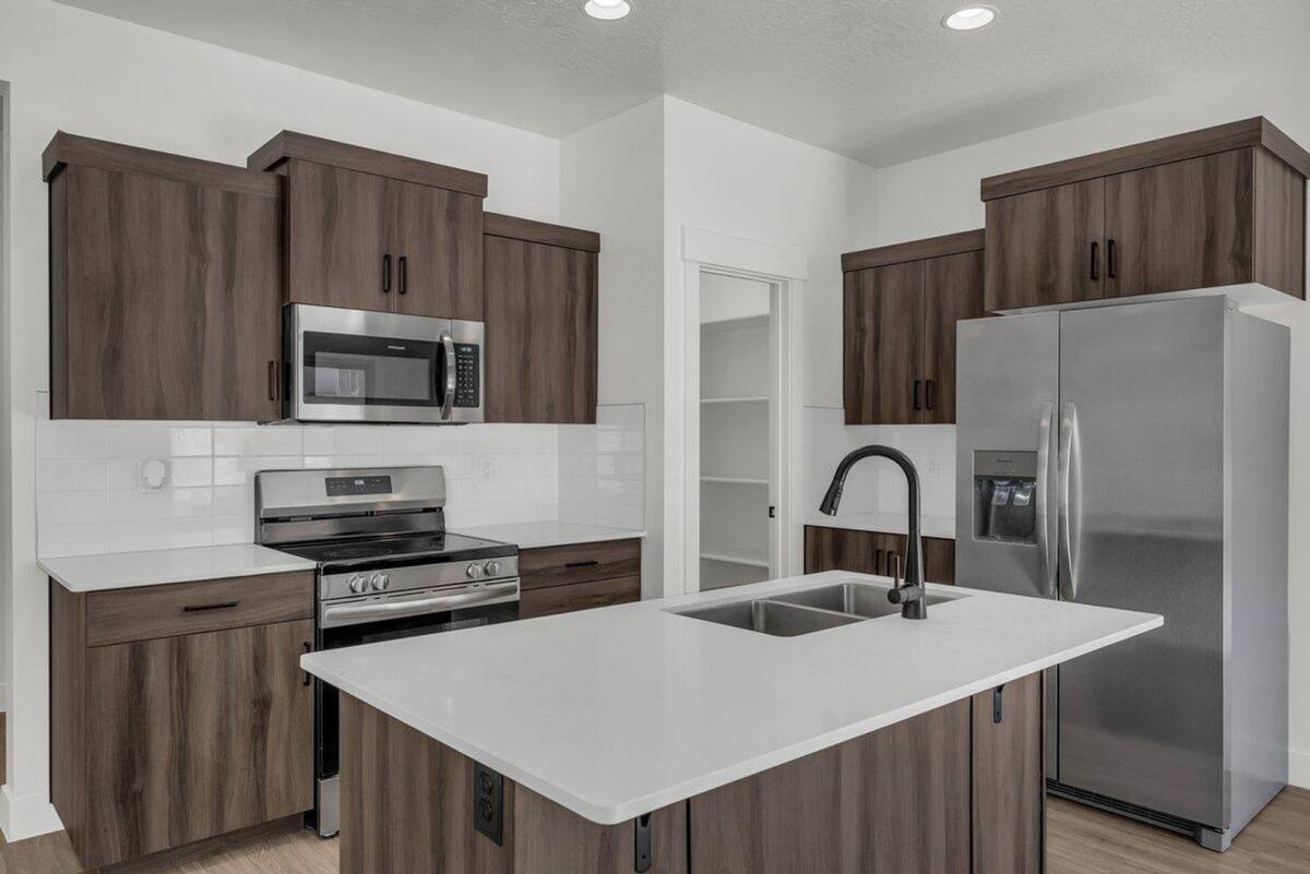 Townhouse for rent at 5654 S Duel Lane, Saint George, UT 84790
