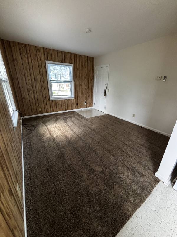 Apartment for rent at 142 Riverview Dr #3, Kalamazoo, MI 49004