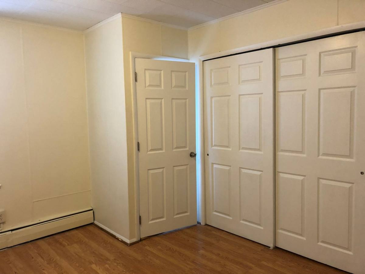 House for rent at 136 Barnt Ave, Trenton, NJ 08611