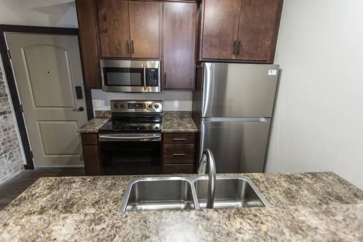 Apartment for rent at 301 Wesley Parkway, Sioux City, IA 51103