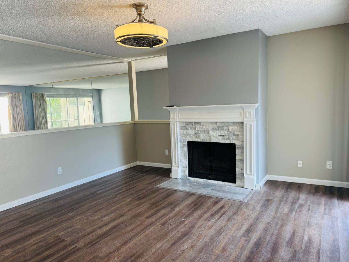 House for rent at 1775 Monte Vista Dr, Camarillo, CA 93010