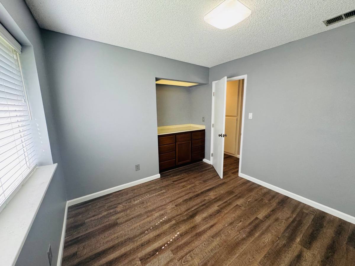 House for rent at 1775 Monte Vista Dr, Camarillo, CA 93010