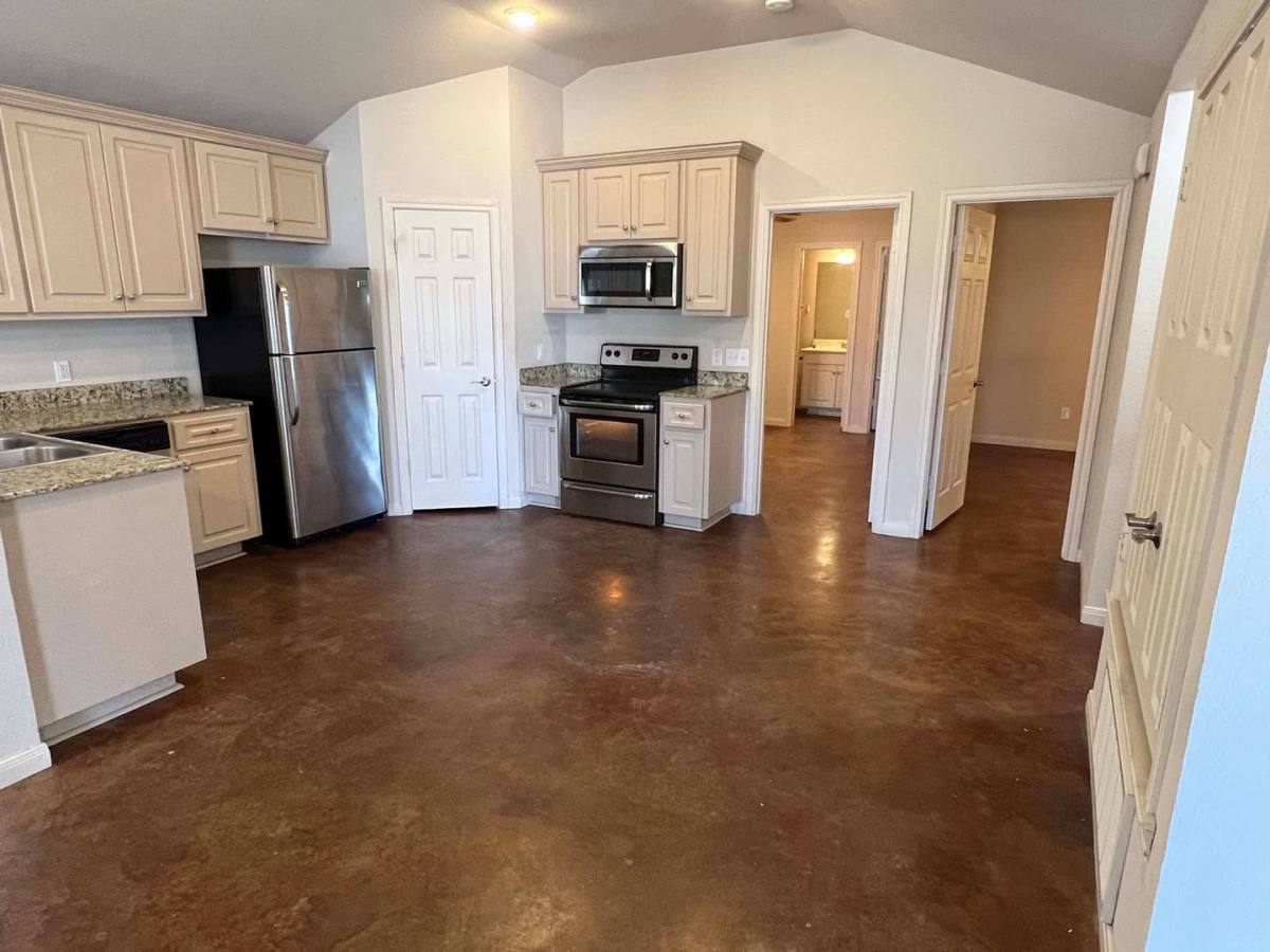 Apartment for rent at 2308 S 3rd St, Waco, TX 76706