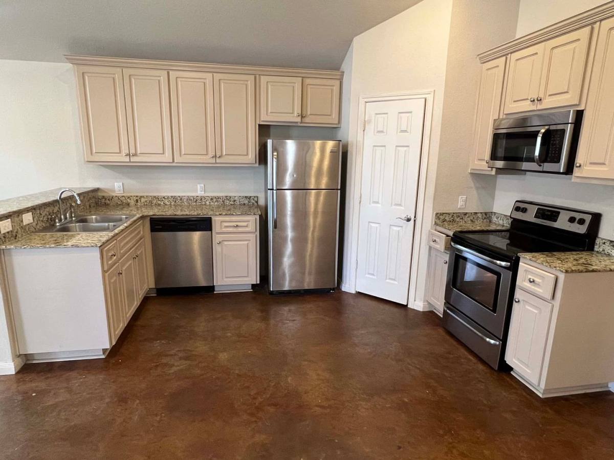 Apartment for rent at 2308 S 3rd St, Waco, TX 76706