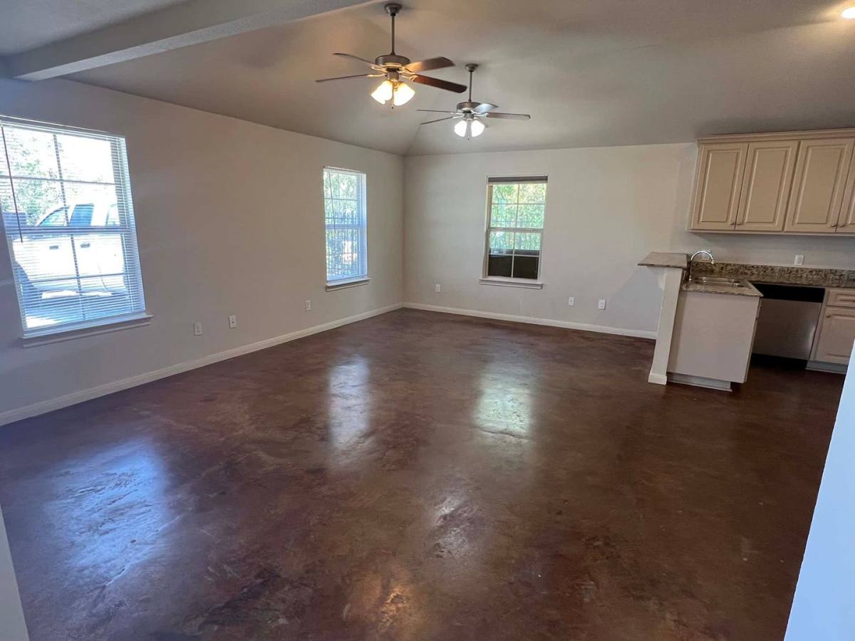 Apartment for rent at 2308 S 3rd St, Waco, TX 76706