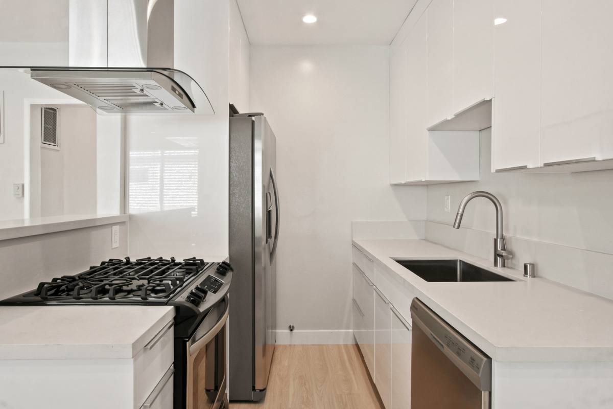 Apartment for rent at 1451 Franklin St, Santa Monica, CA 90404