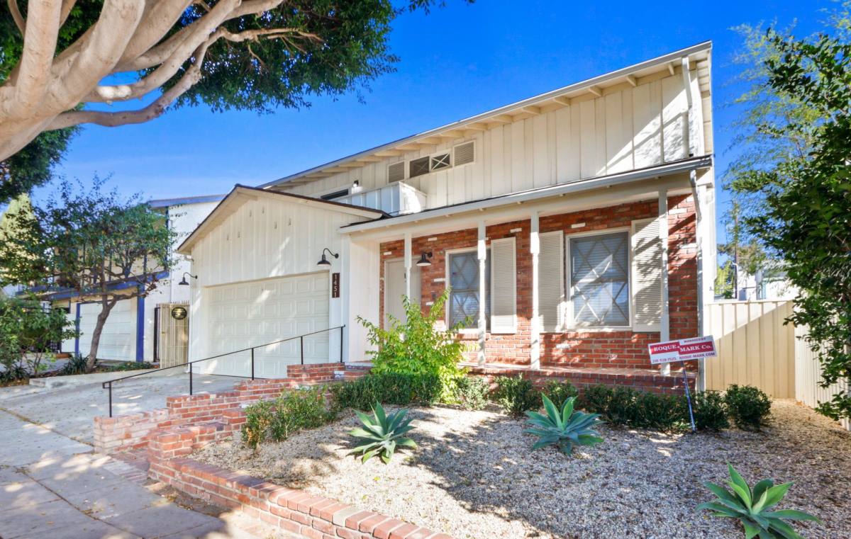 Apartment for rent at 1451 Franklin St, Santa Monica, CA 90404