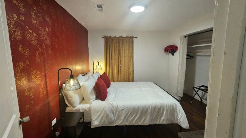 Apartment for rent at 222 Walnut St NW #B2, Atlanta, GA 30314