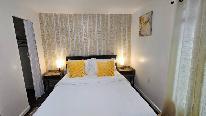 Apartment for rent at 222 Walnut St NW #B2, Atlanta, GA 30314