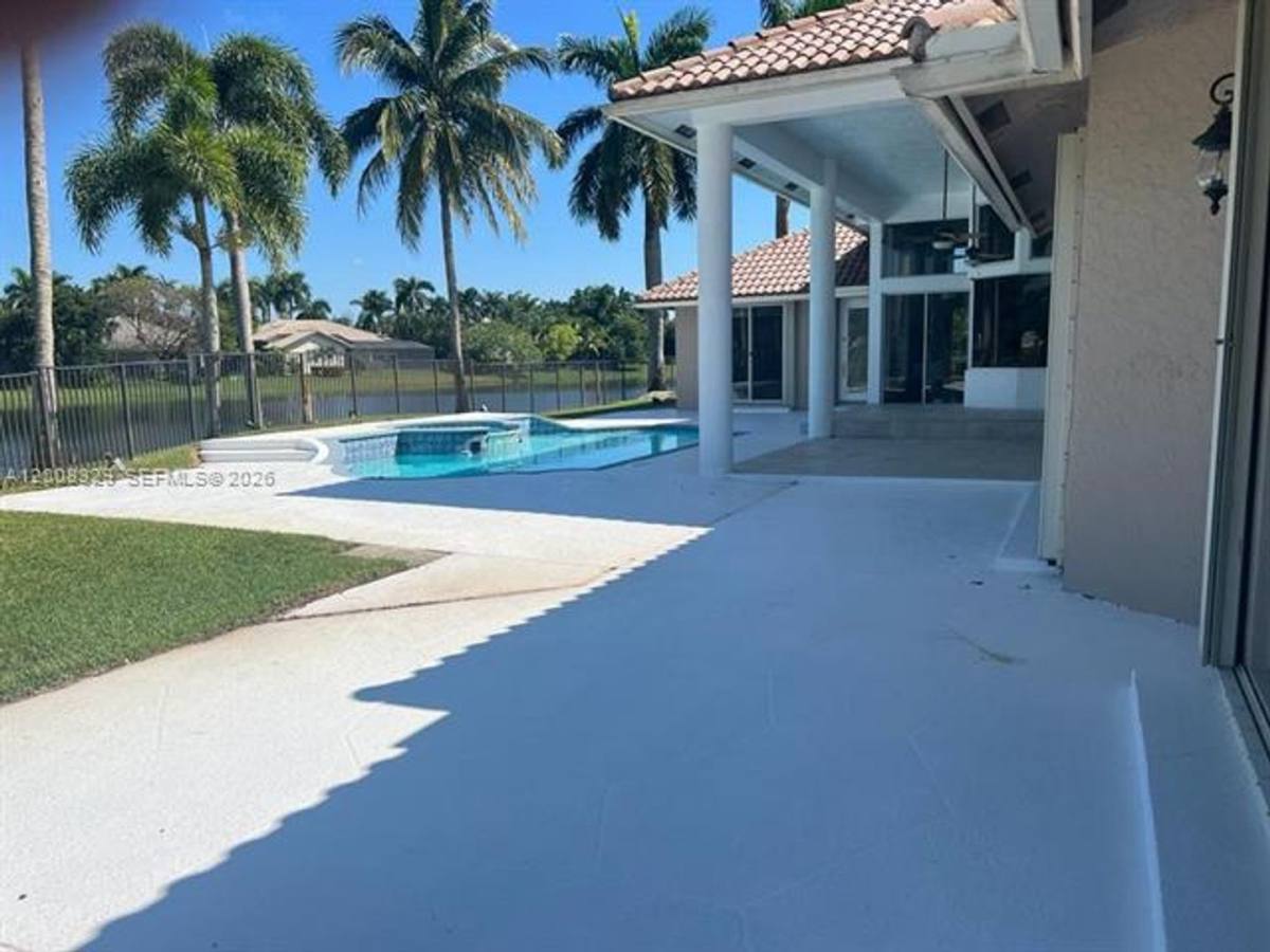 House for rent at 2534 Poinciana Dr, Fort Lauderdale, FL 33327
