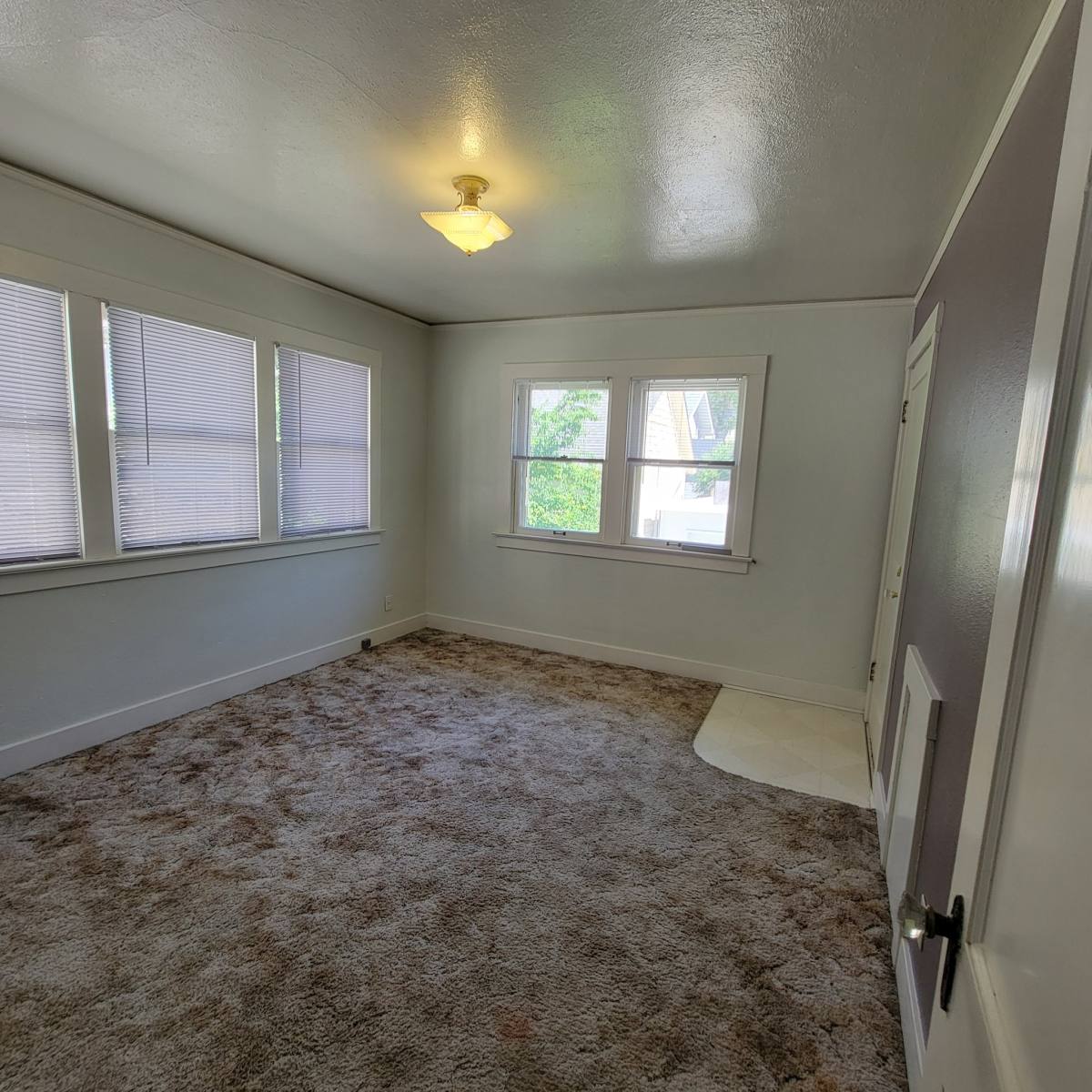 House for rent at 721 SE Kane St #3, Roseburg, OR 97470