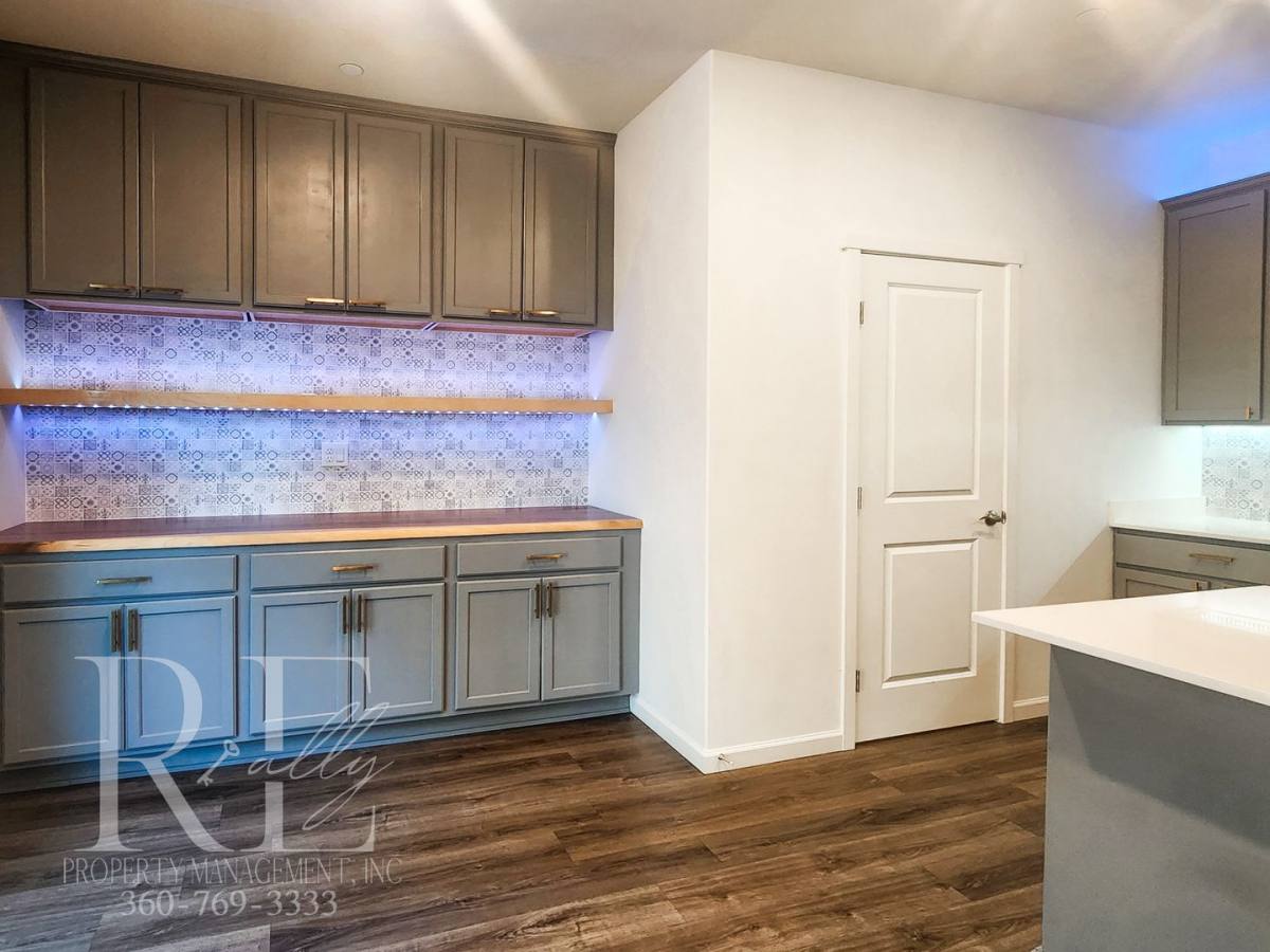 House for rent at 4796 Deadwood St, Bremerton, WA 98312