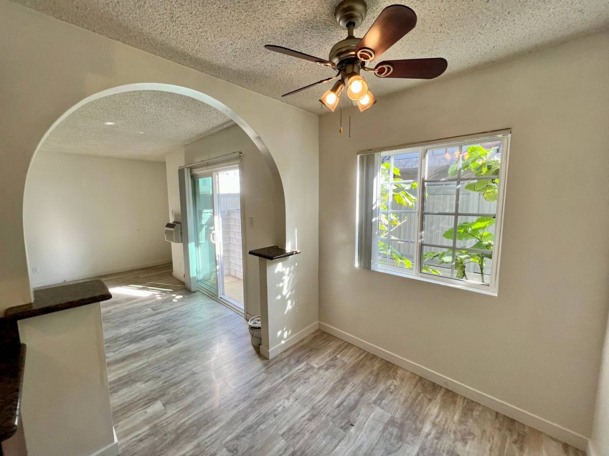 Apartment for rent at 12236 Pacific Ave, Los Angeles, CA 90066