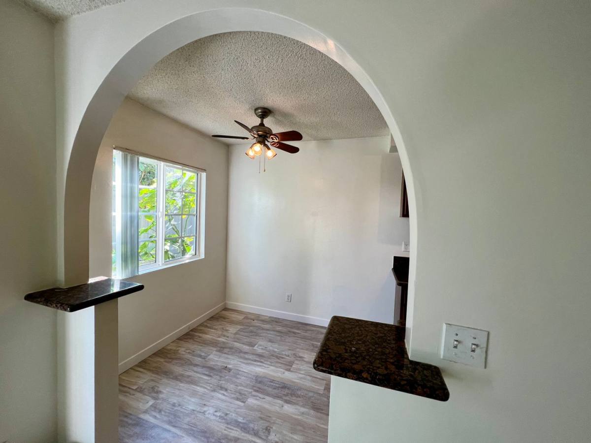 Apartment for rent at 12236 Pacific Ave, Los Angeles, CA 90066