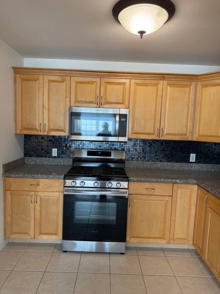 Condo for rent at 241 Union St #301, Hackensack, NJ 07601
