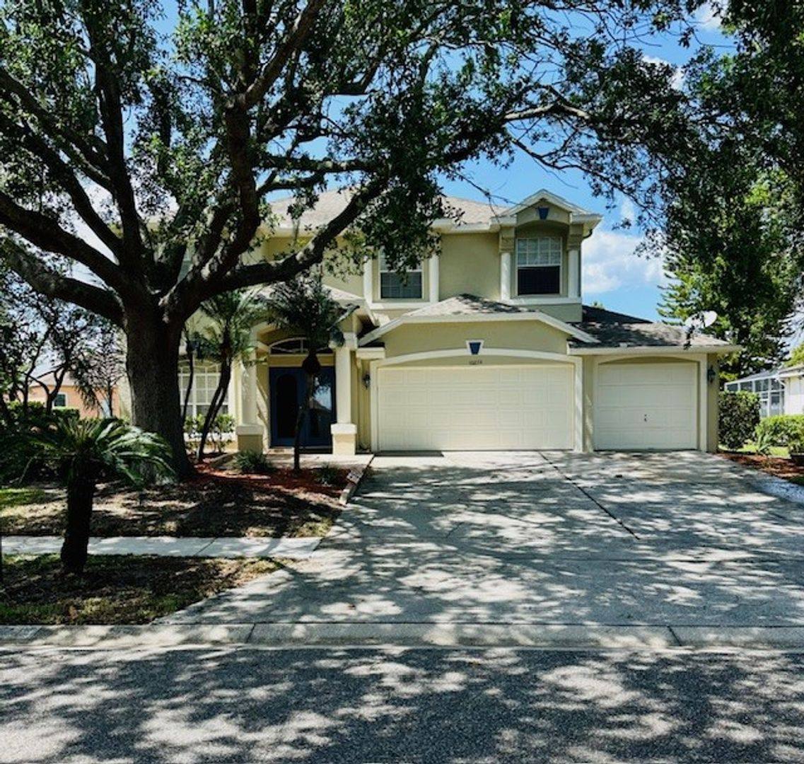 House for rent at 10274 Cove Lake Dr, Orlando, FL 32836