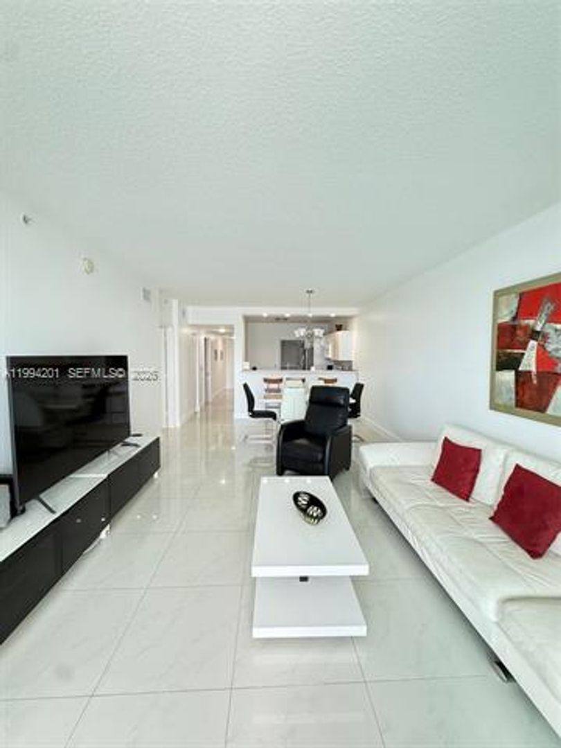Apartment for rent at 18100 N Bay Rd, North Miami Beach, FL 33160